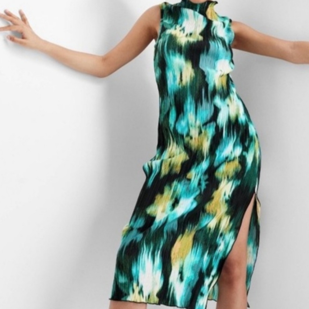 Future Collective Dress